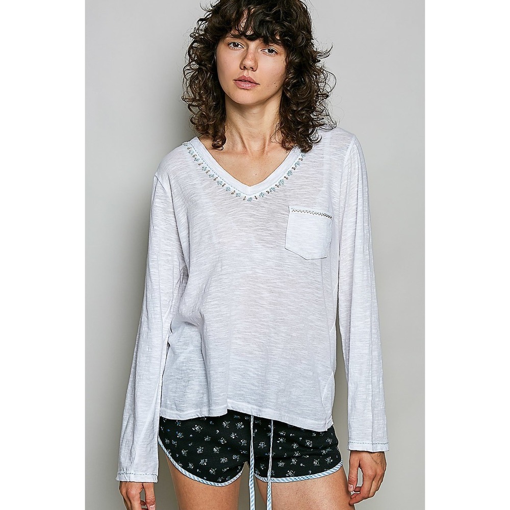POL Contrast Hand-Stitch V-Neck Lightweight Knit Long Sleeve Top - Off White - L